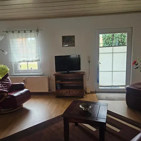 Ferienhaeuschen In Der Naehe Der Kirche